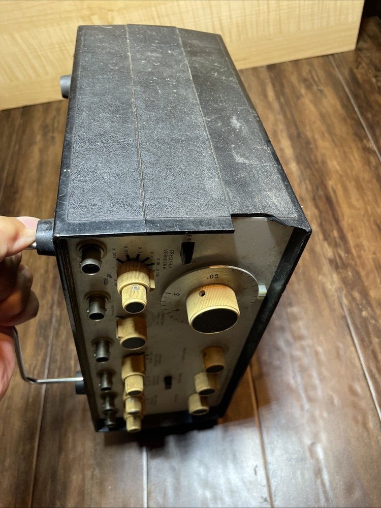 Wavetek Model 184, 5 MHz Sweep Generator -w/manual. Untested.