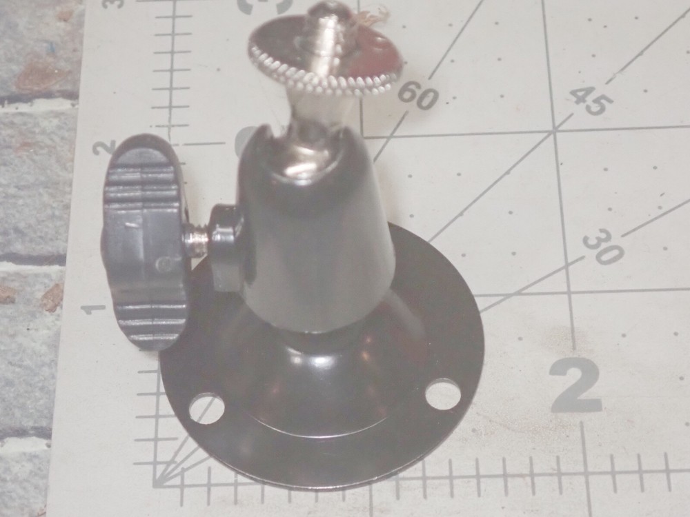 Mountable Camera Mount with screws