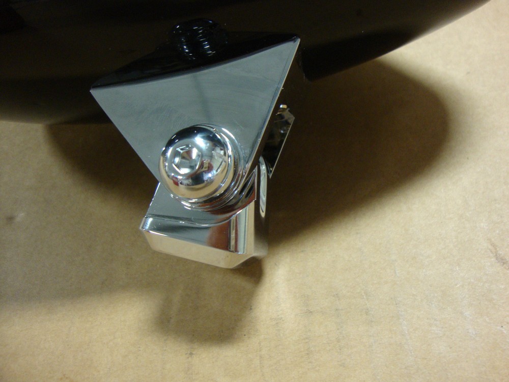BIG DOG MOTORCYCLES HEADLIGHT MOUNTING KIT ALL 2003-11 HEADLIGHT BRACKET & POST