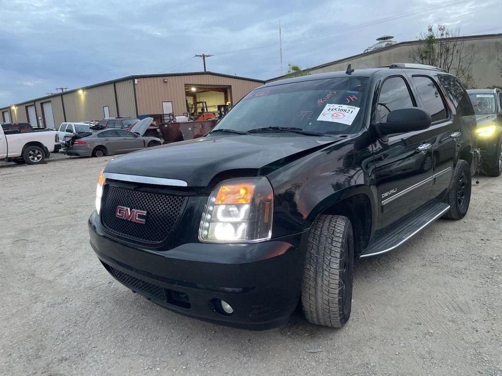 Camera/Projector Radar Unit Quarter Panel Mounted Fits 11-14 ESCALADE 1019085