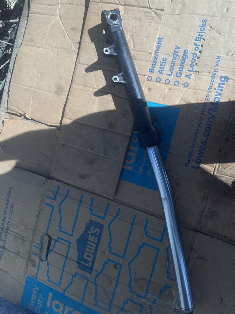 88 Honda cbr 600 right fork bent