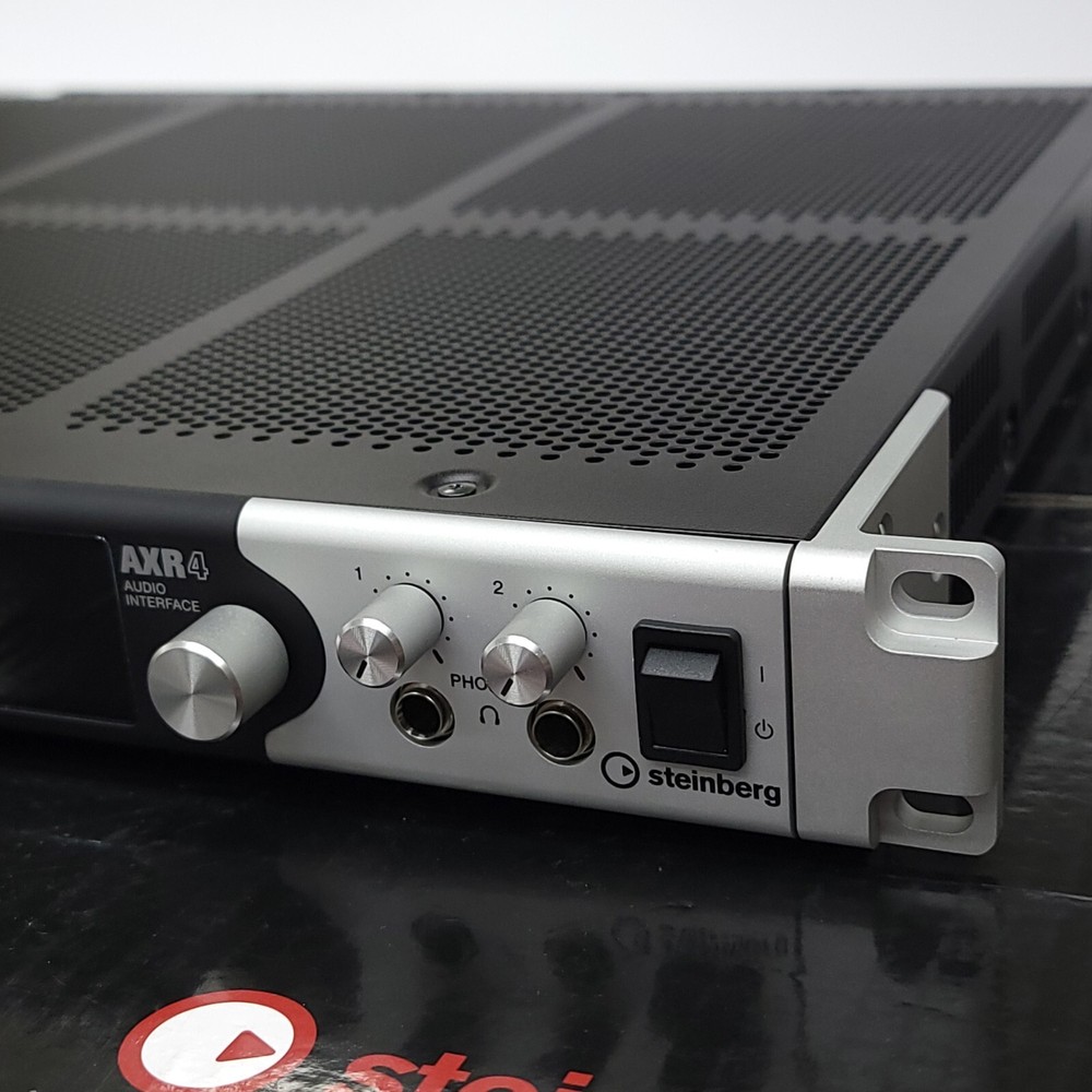 Steinberg AXR4T 32-bit Premium Thunderbolt Audio Interface OPEN BOX