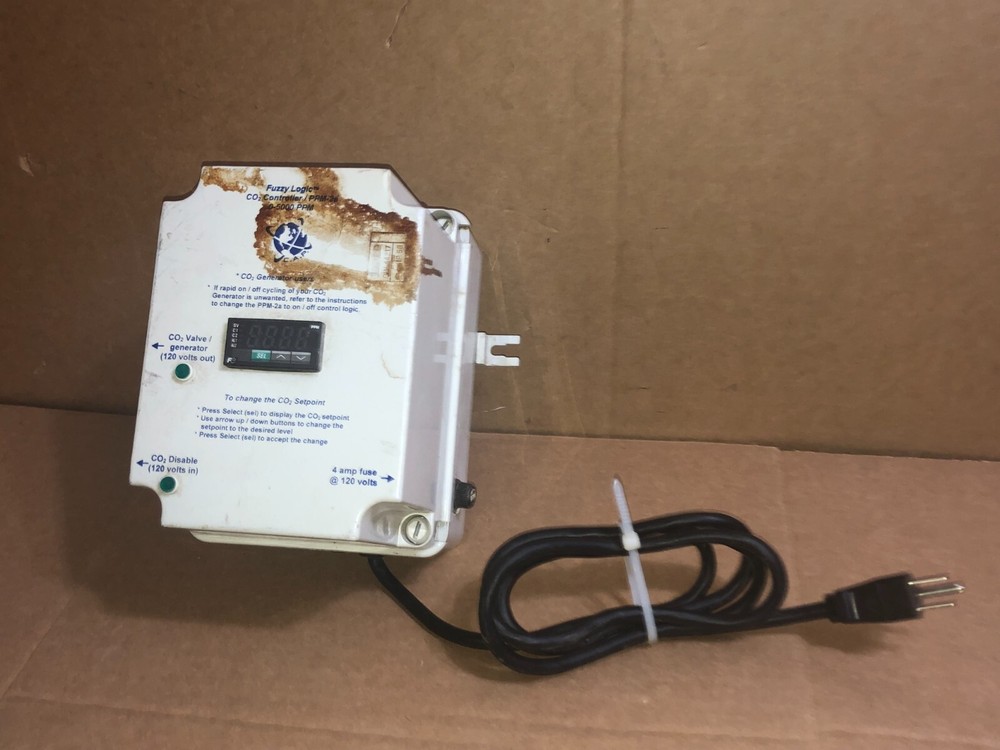Fuzzy Logic CO2 Monitor/Controller PPM-2a **AS IS *UNTESTED