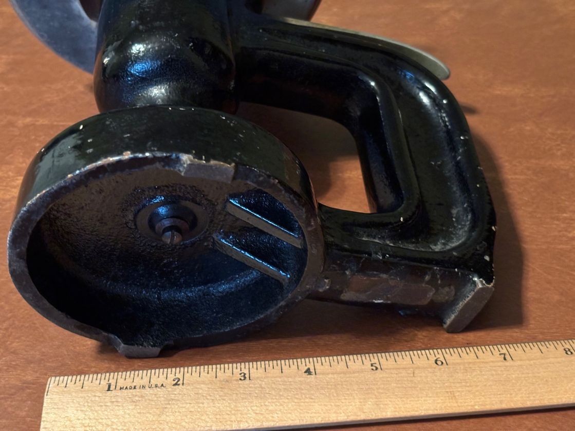 Vtg E.J. Cady Exact Automatic Micrometer measures in Thousandths of an Inch