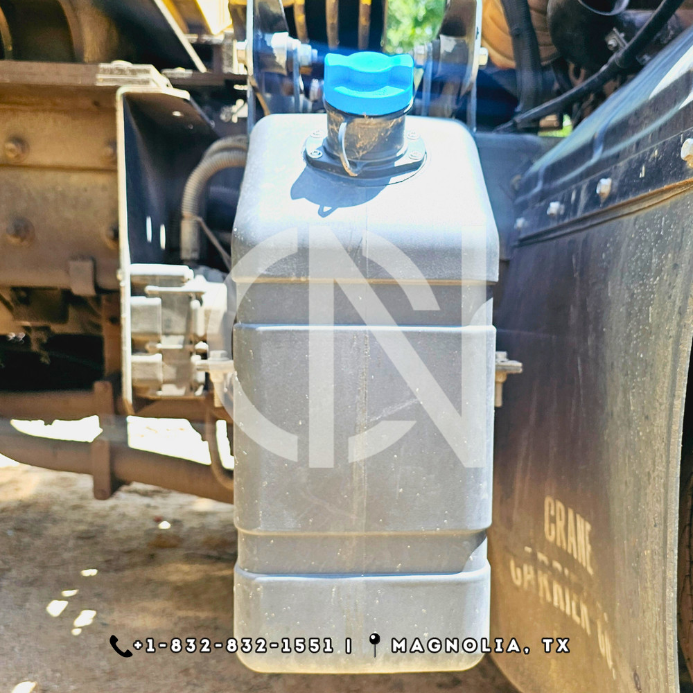 Used DEF Tank 13 Gal – Rectangular Plastic + Bracket