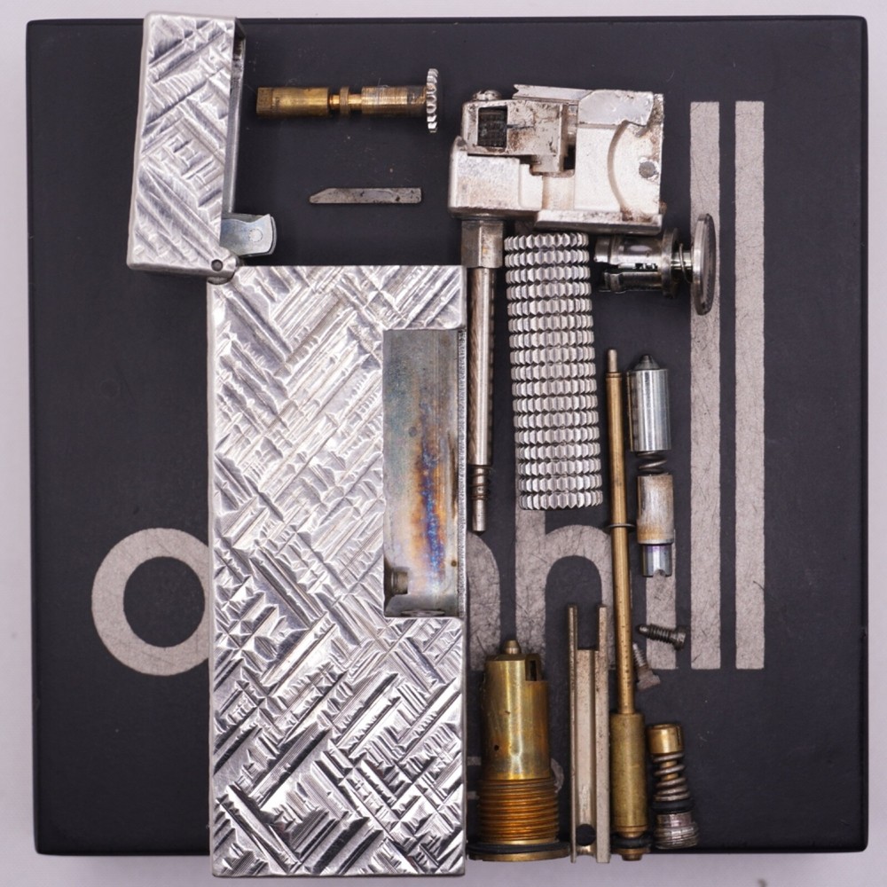 Rare Dunhill Lighter Silver Florentine Pattern-Ultrasonically cleaned_Working