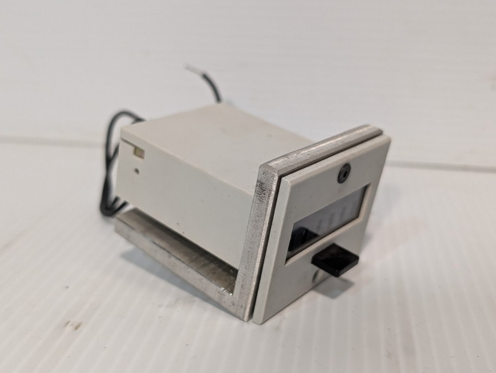Redington P8-4906 Counter, 6-Digit, Push-button Reset, 24V