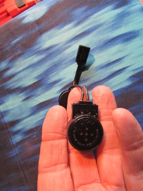 MT- 2189 AIC Headset Microphone Bracket MFR 16576