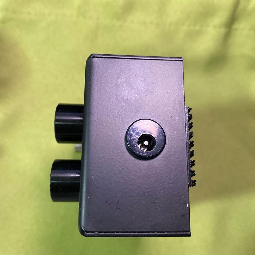 1981 INVENTIONS LVL Clean Boost Guitar Effect Pedal