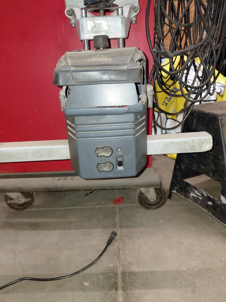 Hunter R611 Wheel Aligner