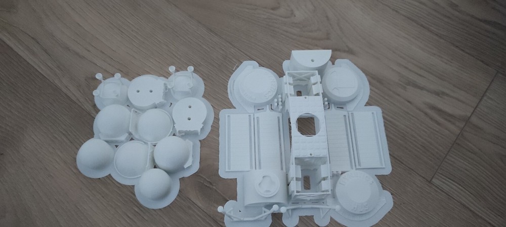 3d printed Dynetics Lunar Lander 1:48