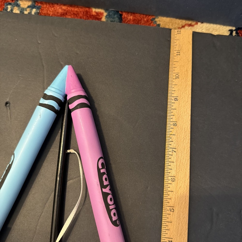 Vintage Crayola crayons Easel