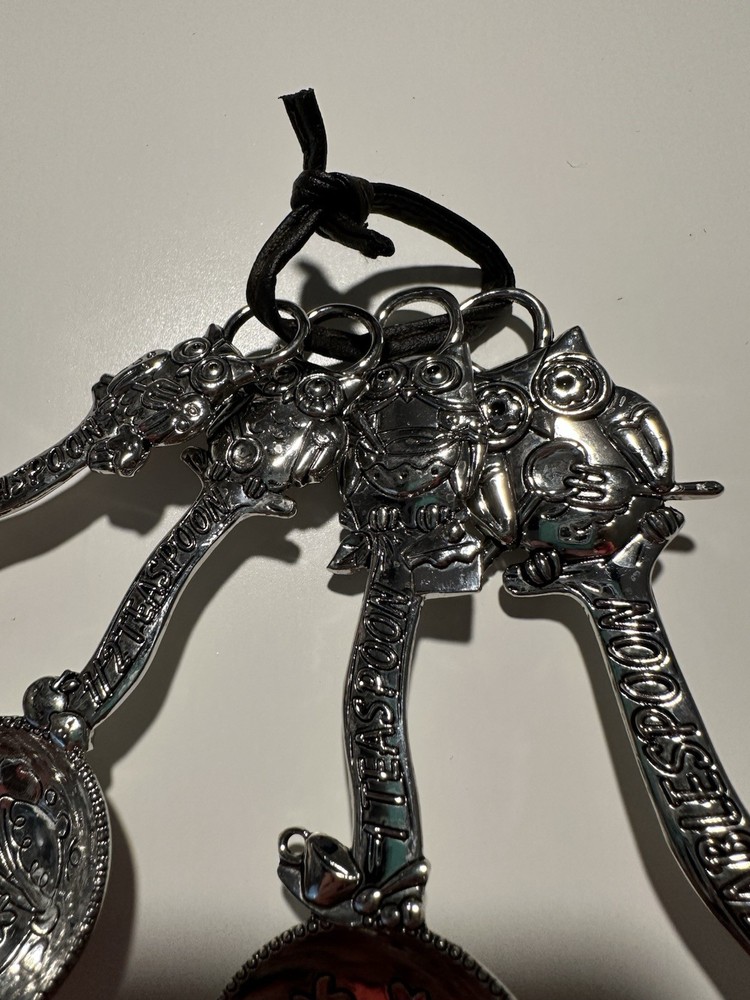Measuring spoons Set Owls Silver Tone Very Pretty