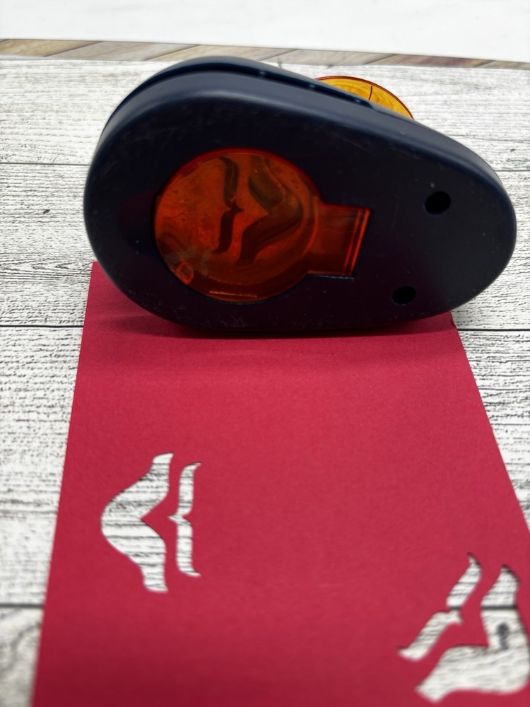 Fiskars - Parenthesis/ Brackets - Medium Craft Paper Punch Rare