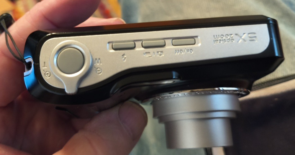 KODAK EasyShare DIGITAL CAMERA 16MP 5X WIDE ZOOM