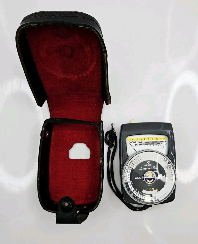 Gossen Luna-Pro Light Meter with Case