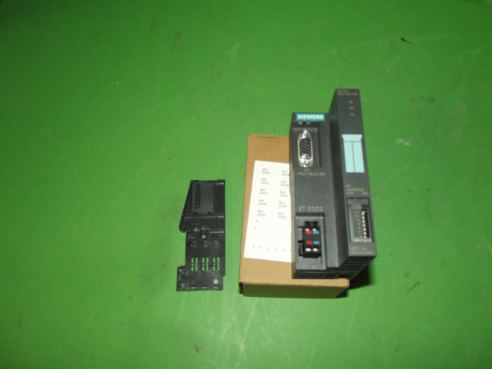 SIEMENS SIMATIC ET 200S 6ES7 151-1BA02-0AB0 Interface Module