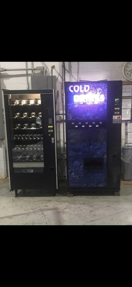 2 Vending Machines