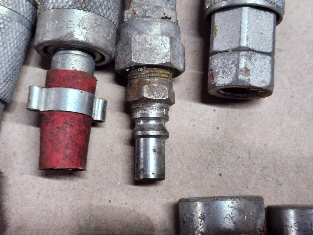 AIR TOOL FITTING ASSORTMENT