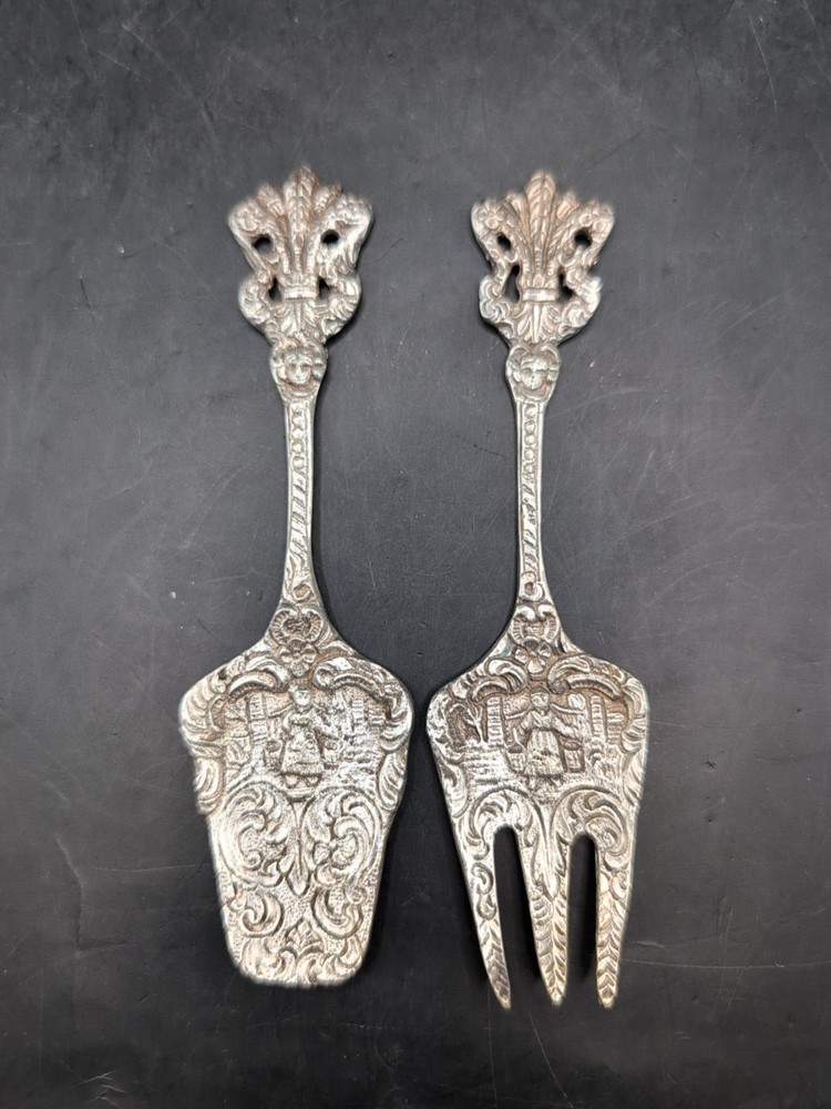 Vintage UGO BELLINI Ornate Serving Spoon & Bon Bon Fork Silver Plate Italy