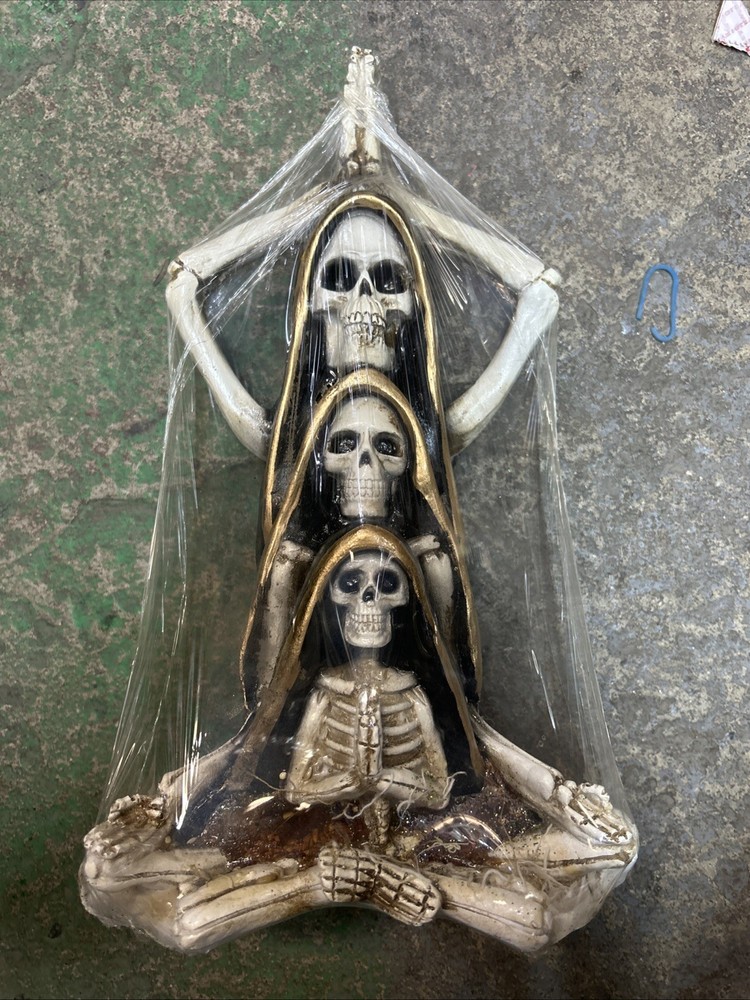 Santa Muerte Statue Black 14in