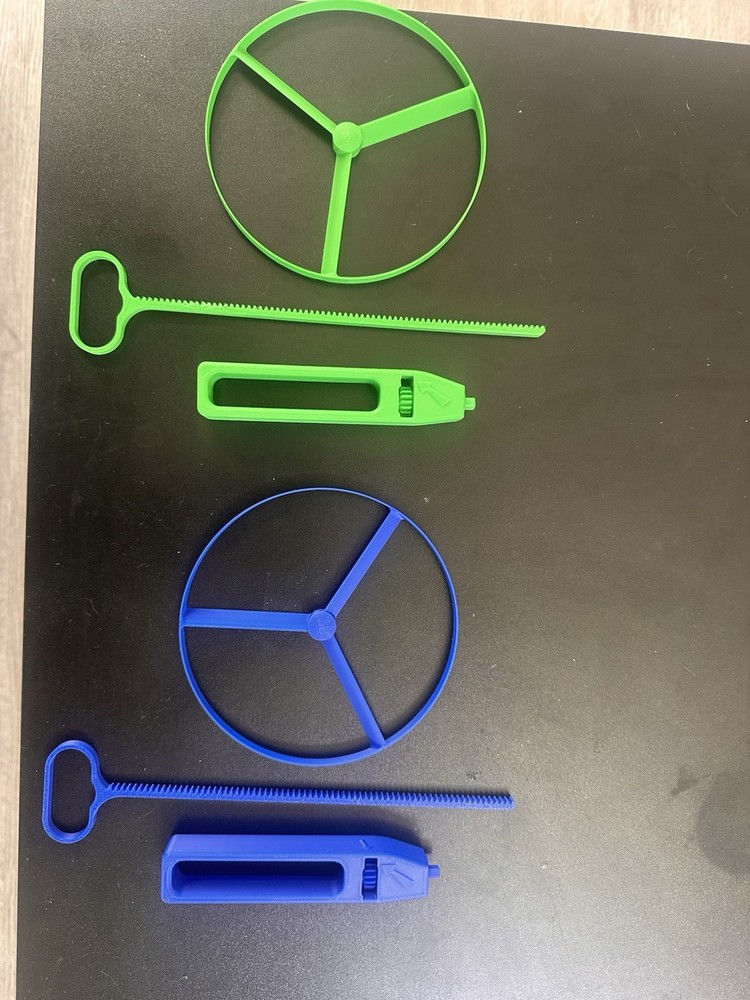 2 Set Of 3D Printed Pull String Flying Propeller Toy Launcher Helicopter Disc