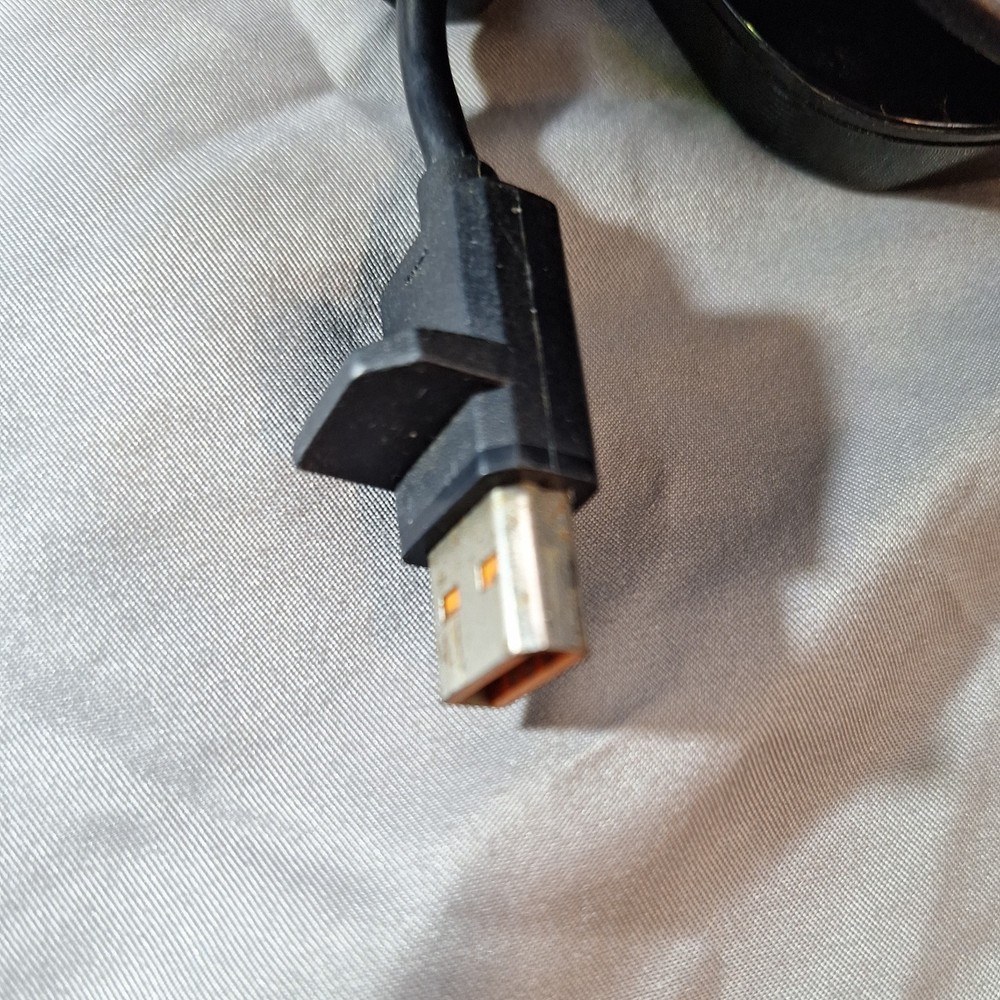 Kinect Microsoft XBOX 360 Model 1414 Sensor Bar W/ Kinect Adventures Game