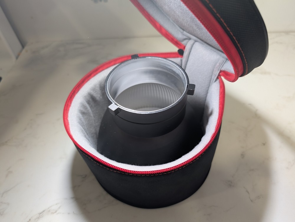 Aputure 7" Bowens Mount Studio Light Reflector Diffuser with Case - NEW!