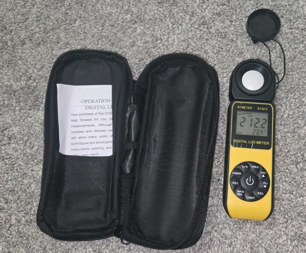 BTMETER BT-881E Digital Illuminance Light Meter