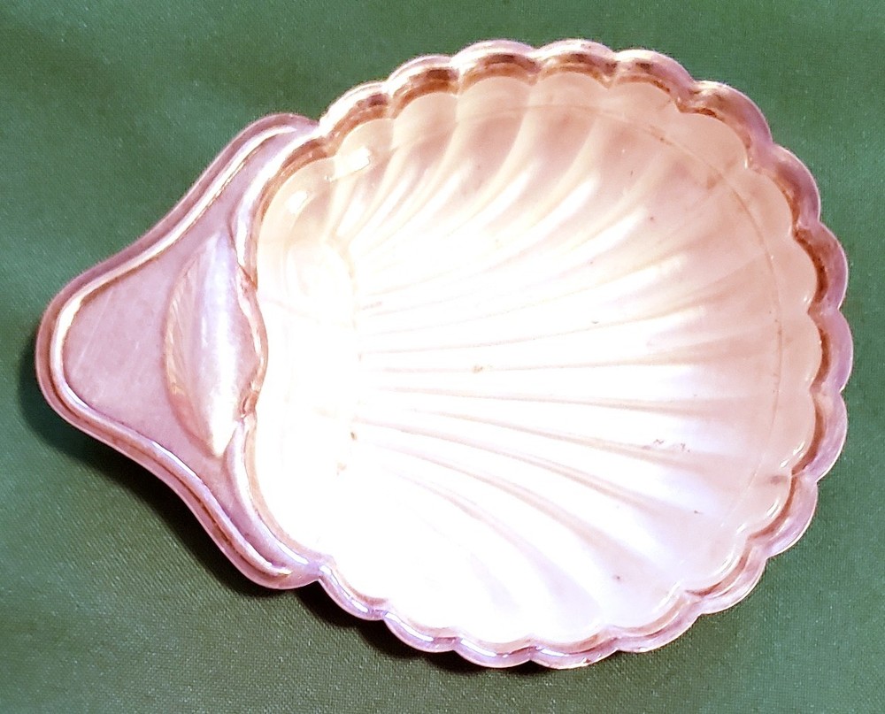 Vintage 5" Silver Plated Scallop Shell Dish England