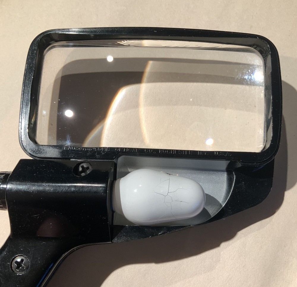 Bausch & Lomb Illuminated Rectangular Reader Magnifier