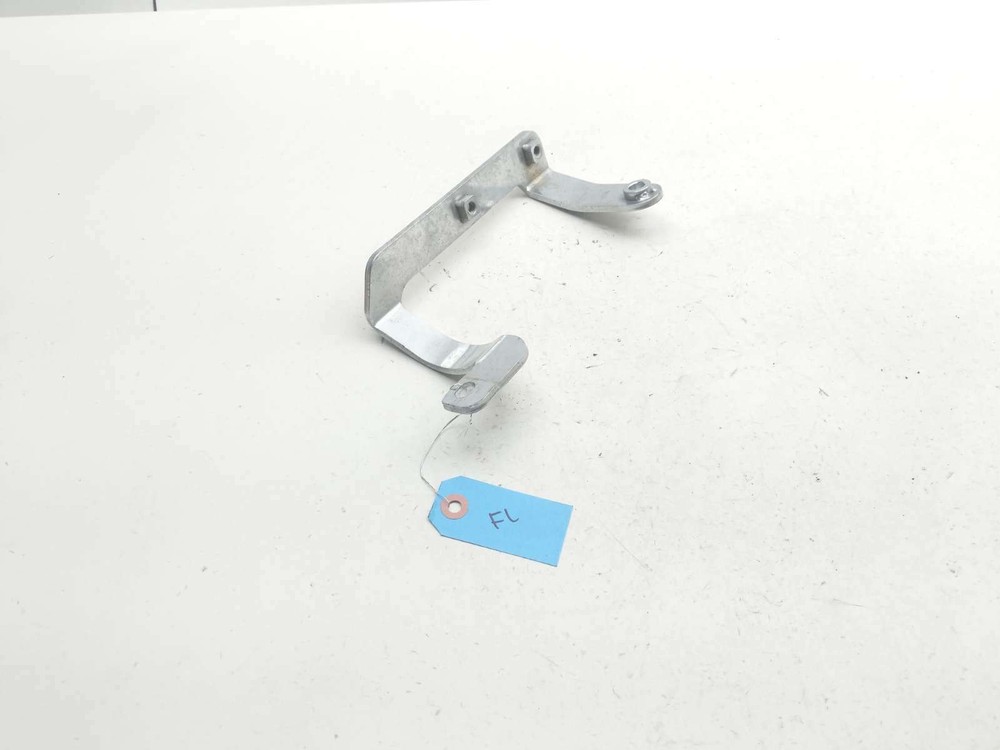 09-17 Yamaha Midnight Star XVS950 Fork Headlight Mount Bracket