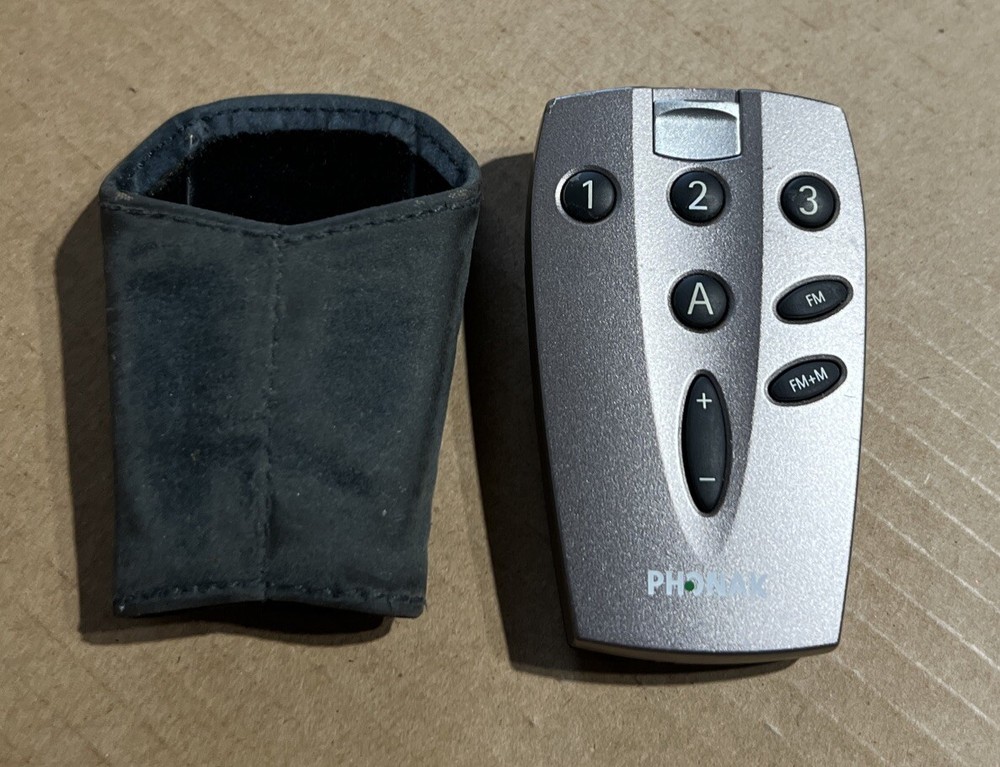 Phonak SoundPilot FM Hearing Aid Remote Control W/Case - Tested