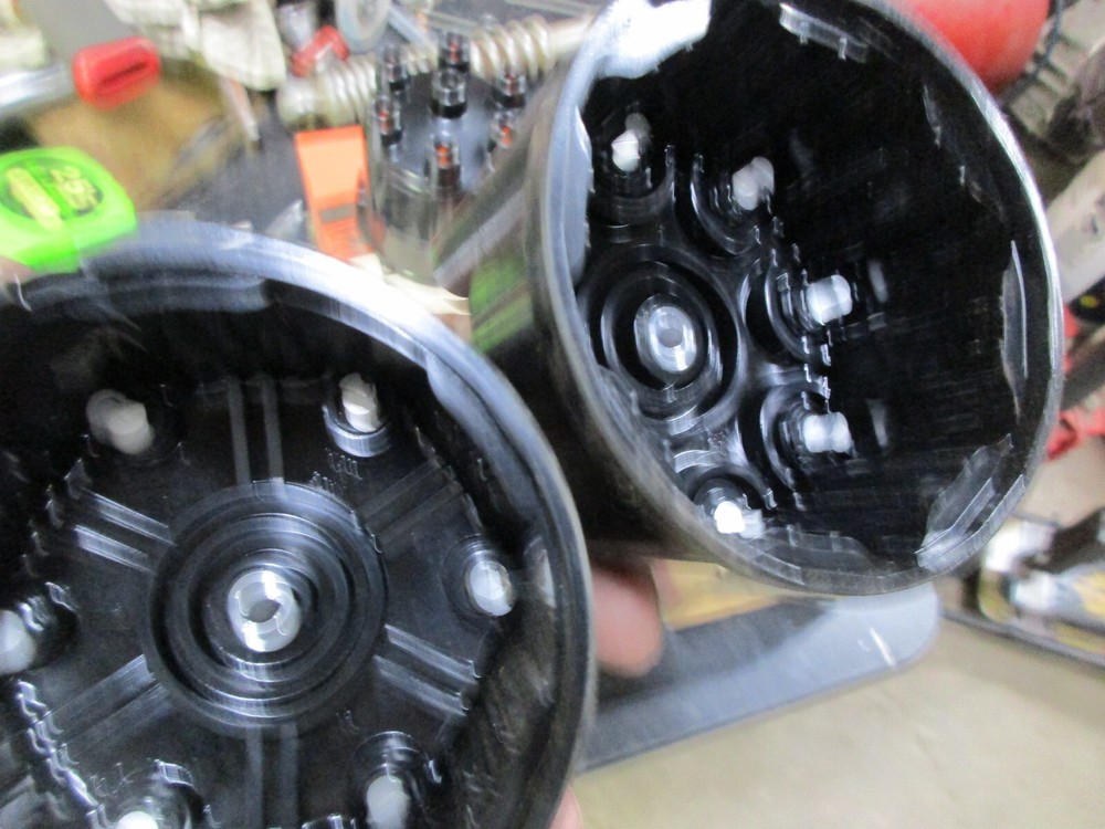 NOS COLLECTION 4 MOTORCRAFT DISTRIBUTOR CAPS