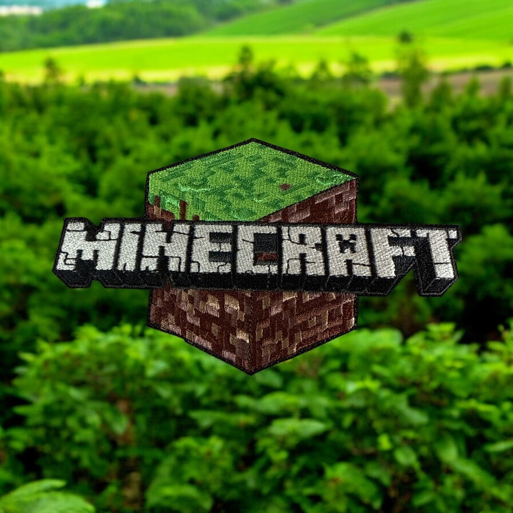 Minecraft Cube Embrodery Patch 6" X 3.34"