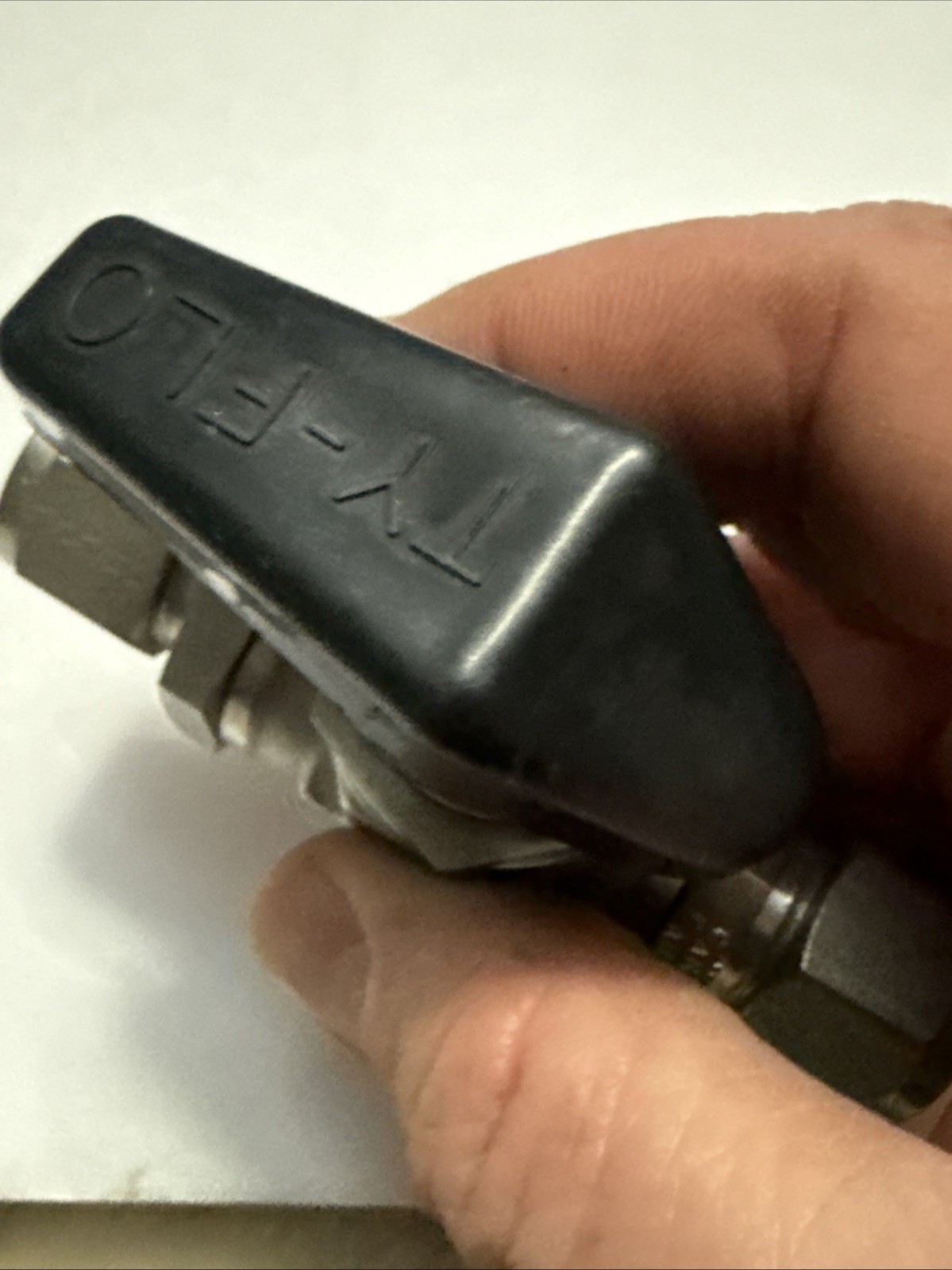 TY-LOK SS-8-DTT-8-8- 1/2" Tube End High Pressure Ball Valve, 5,000 psi, 316