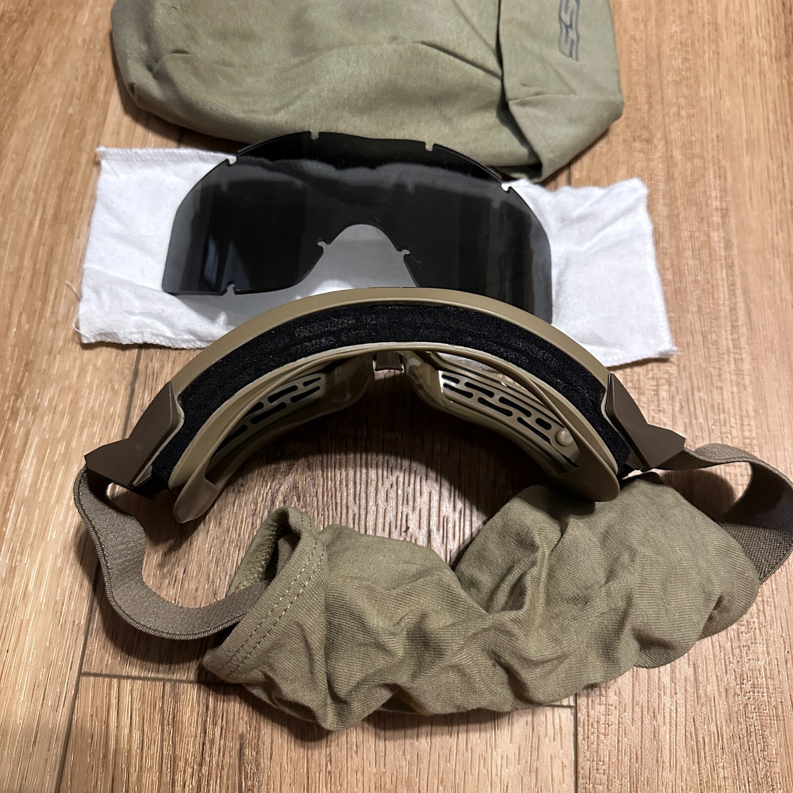 ESS Profile NVG Tan Goggles Military Issue - Clear and Tinted Lenses & Case