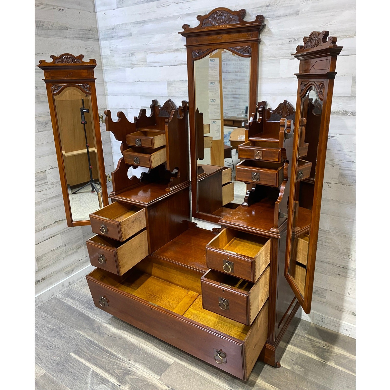 Antique Victorian Vanity Dresser Walnut Mirrors Late 1800s