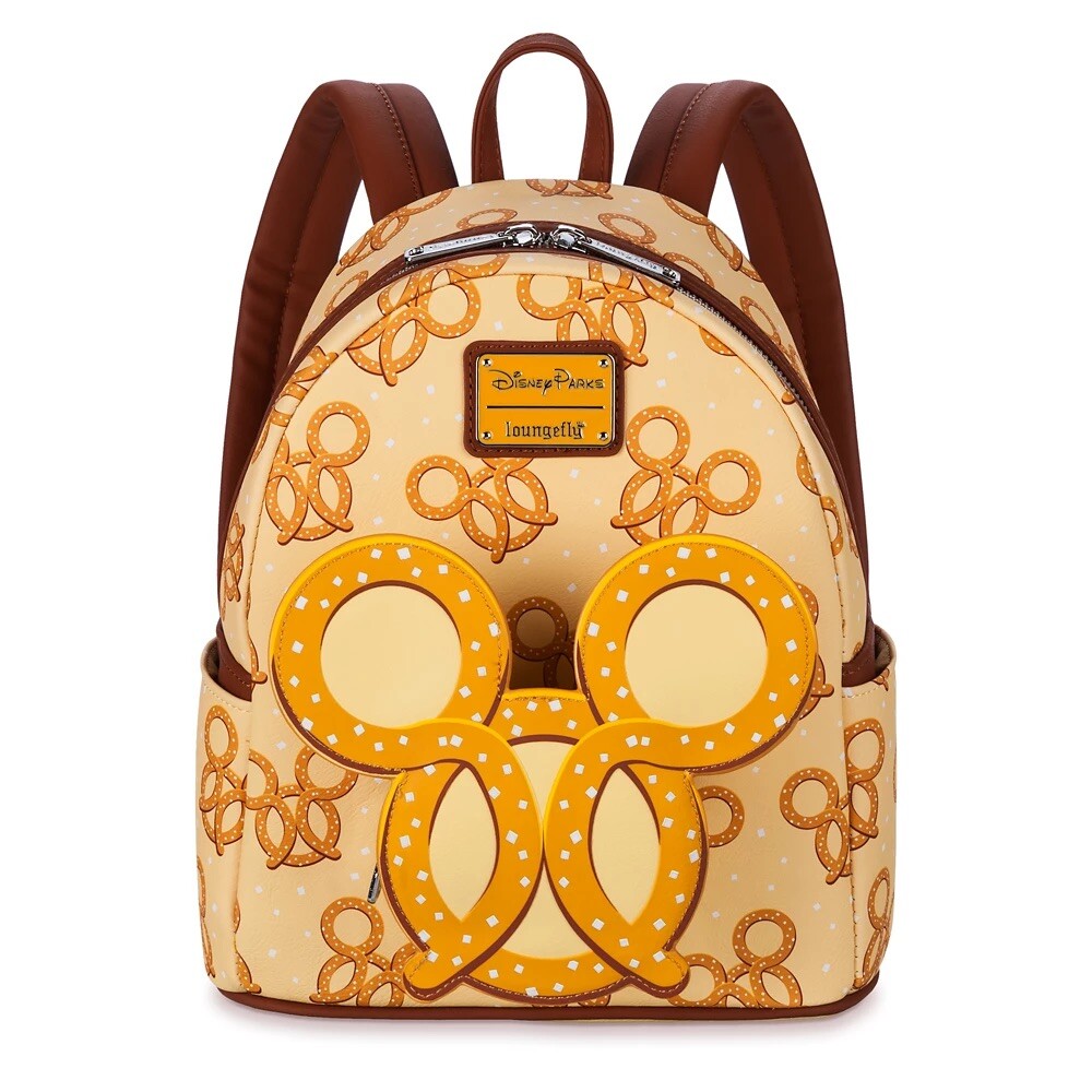 New 2022 Disney Parks Mickey Pretzel Backpack Loungefly Scented bag Disneyland