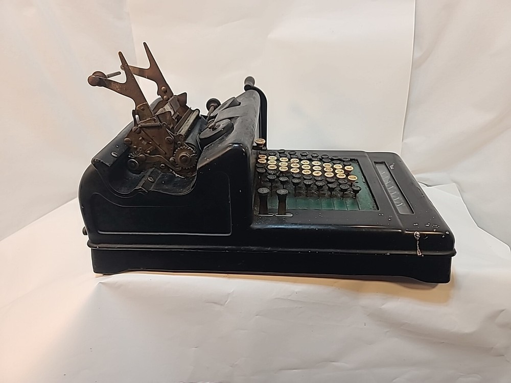 Vintage BURROUGHS ADDING MACHINE CALCULATOR HAND CRANK. No key - Untested - Rare