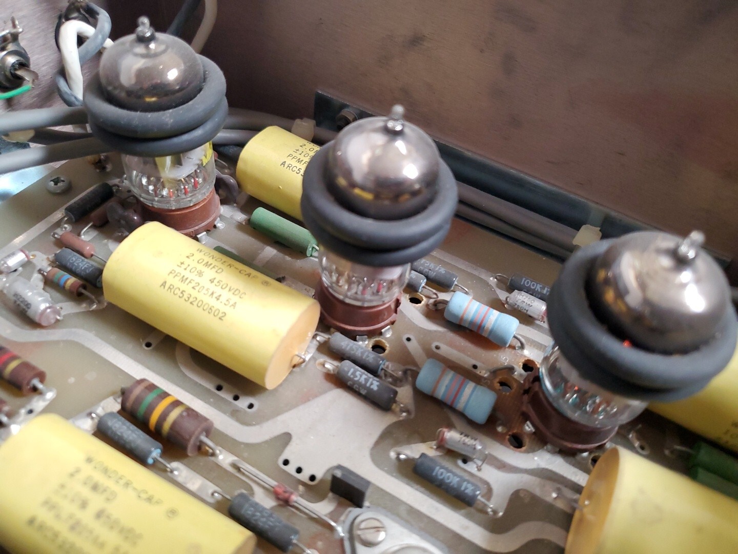 Vintage AUDIO RESEARCH SP-8 TUBE PREAMPLIFIER - Audiophile Gear Equipment