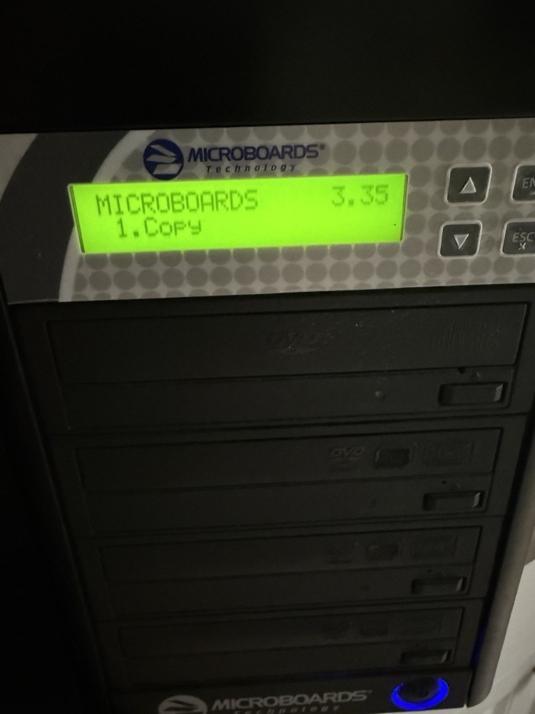 Microboards DVD/CD Duplicator Tower 1-to-4 Tested Powers On QD-DVD Untested
