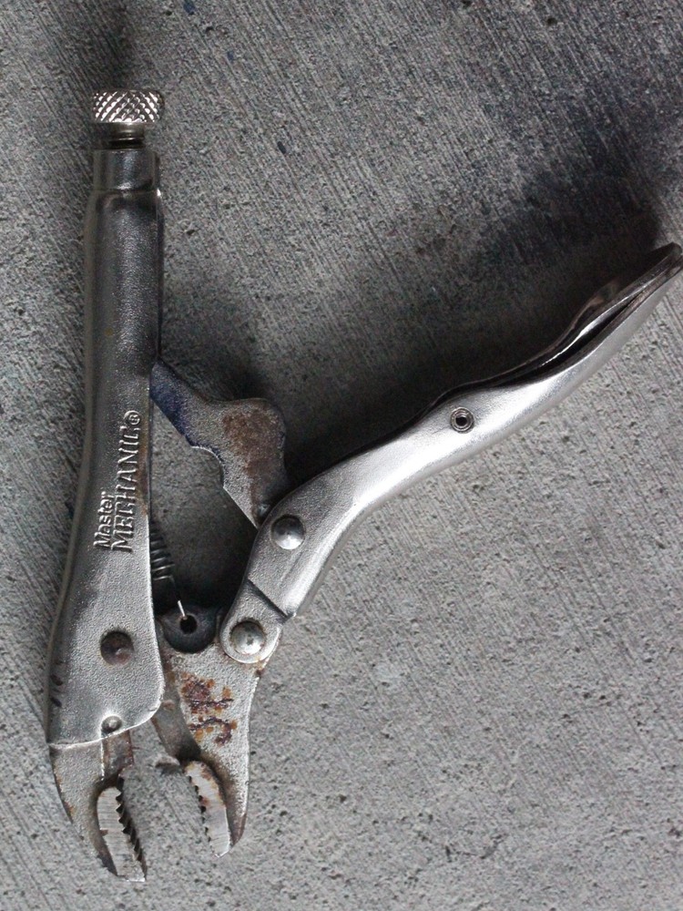 Locking Pliers + needlenose mixed brand 6pc