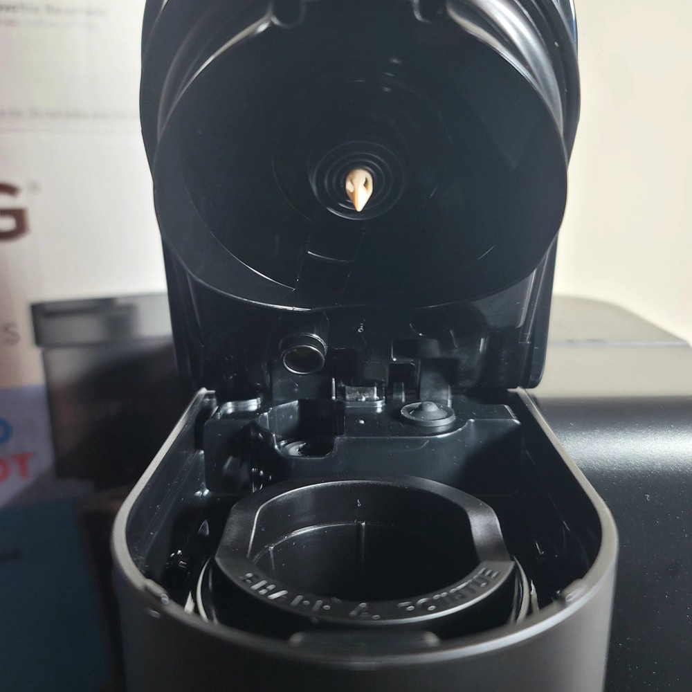Keurig K-Express Essentials Plus Coffee Maker  Iced & Hot