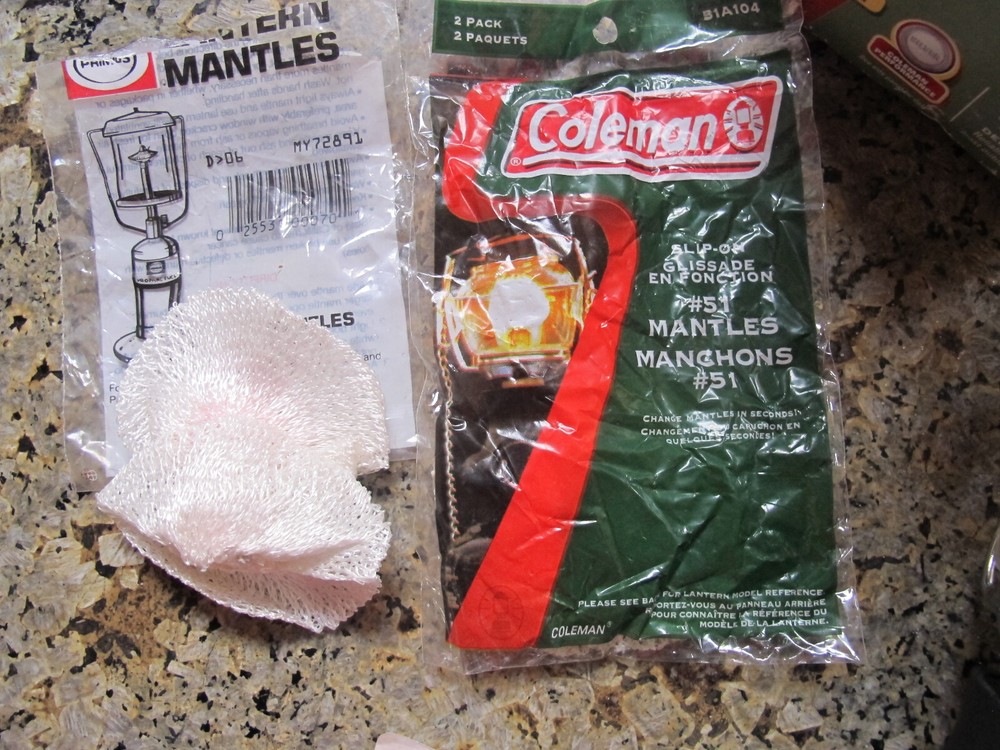 Coleman Pertfectionflow Matchlight Propane Lantern Compact Model 5132-700