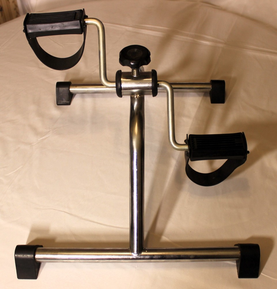 ORIGINAL PEDAL EXERCISER STURDY ADJUSTABLE KNOB FOOT STRAPS EXCELLENT CONDITION