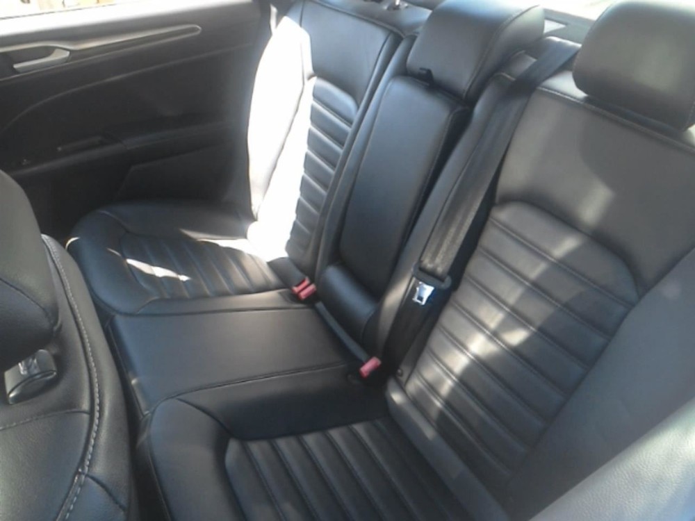 FUSION 2017 High Mounted Stop Light 104920547