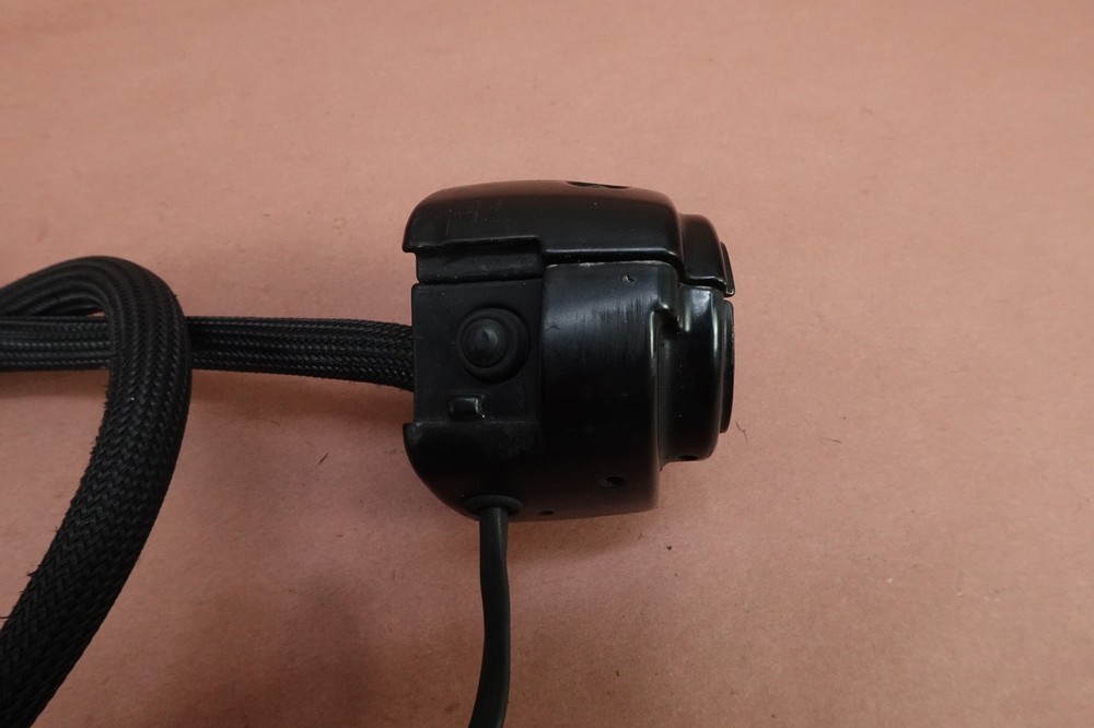 2009-2017 Harley Davidson Dyna Fat Bob FXDF Left Control Switch & Turn Signal