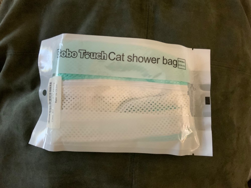 CAT SHOWER BATH GROOMING BAG