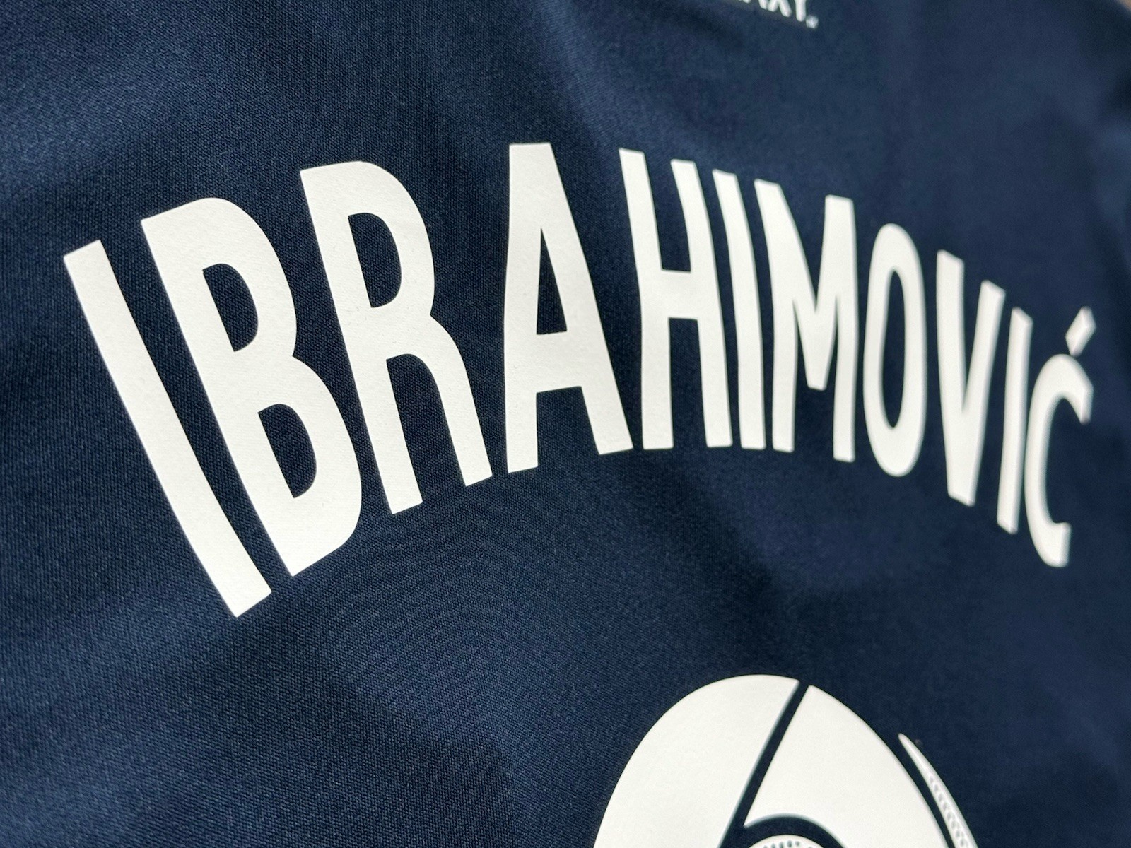 2018 LA Galaxy Away #9 Ibrahimovic Large adidas Soccer Legend Zlatan MLS kit